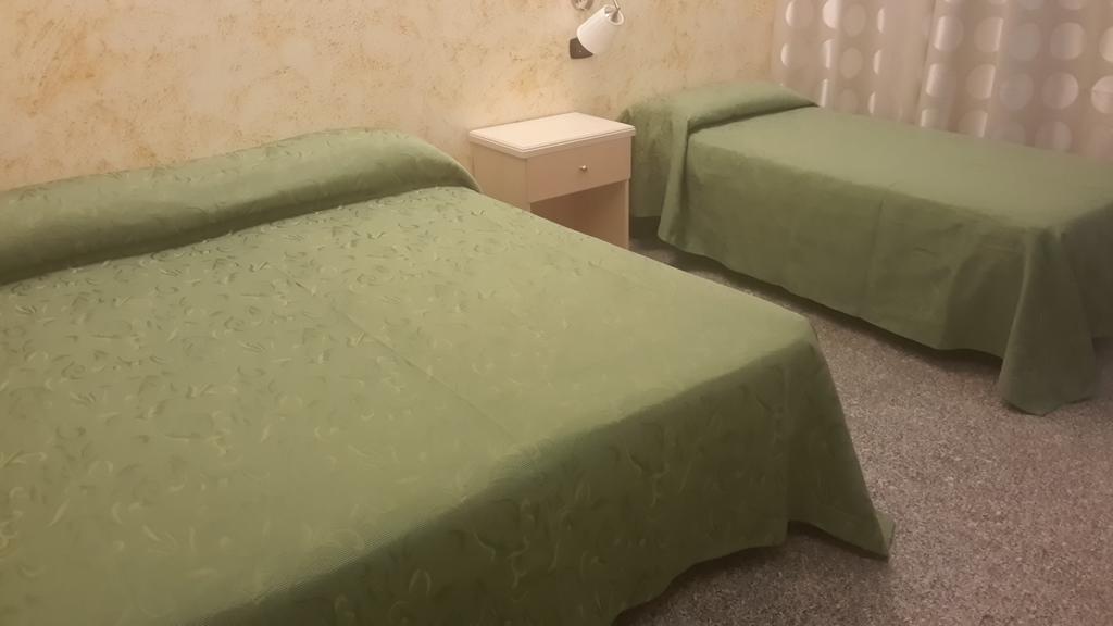 Hotel Miramare مارينا دي سكيافوني المظهر الخارجي الصورة